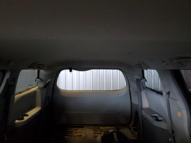 Фото 10 с аукциона – 2013 TOYOTA SIENNA LE с VIN 5TDKK3DC8DS372262
