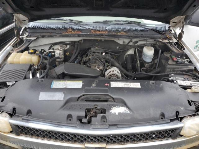 Photo 11 from auction – 2001 CHEVROLET SILVERADO with VIN 1GCHC29U31E244032
