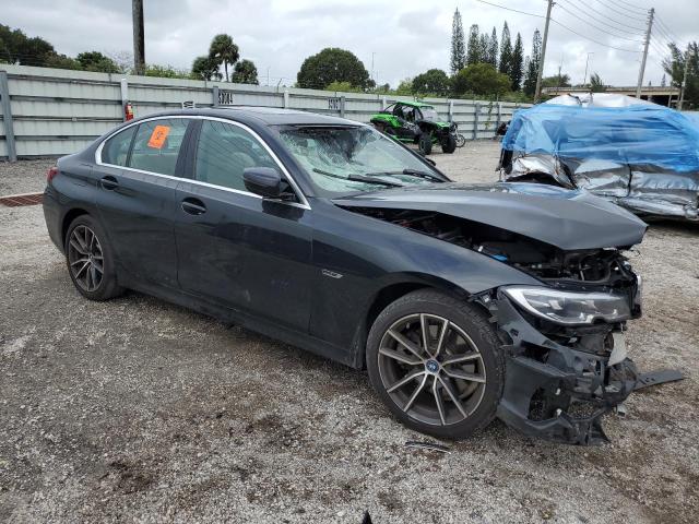 Photo 4 from auction – 2022 BMW 330E with VIN 3MW5P7J06N8C34517