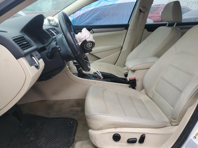 Photo 7 from auction – 2015 VOLKSWAGEN PASSAT S with VIN 1VWAS7A34FC114085