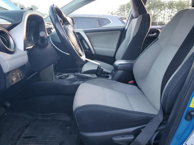 Photo 7 from auction – 2017 TOYOTA RAV4 XLE with VIN JTMRFREV7HD200053