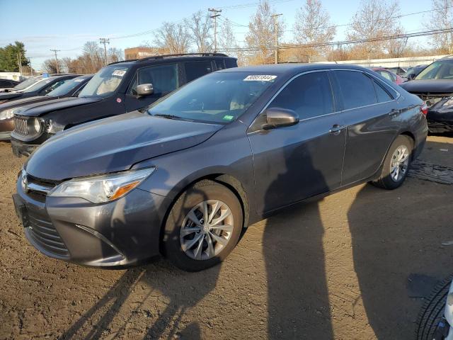 TOYOTA CAMRY LE 2015 with VIN 4T1BF1FK1FU492475 - Photo from auction