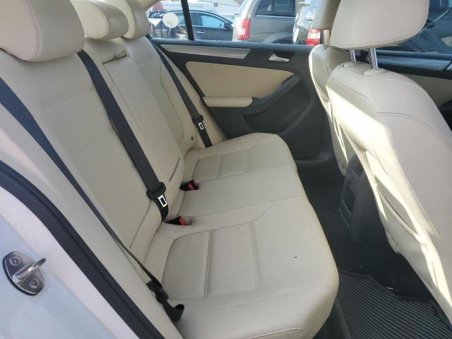 Photo 10 from auction – 2017 VOLKSWAGEN JETTA SE with VIN 3VWDB7AJ6HM404390
