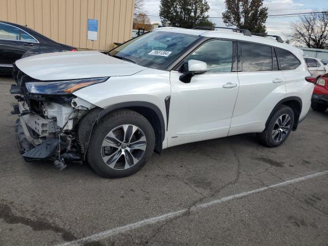 TOYOTA HIGHLANDER 2022 with VIN 5TDGBRCH2NS541277 - Photo from auction