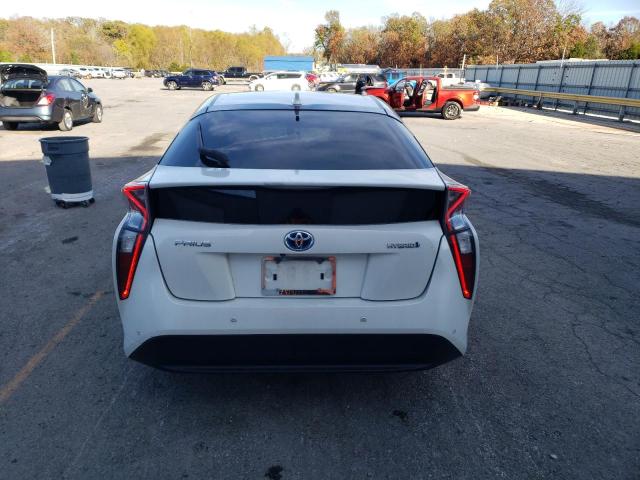 Photo 6 from auction – 2017 TOYOTA PRIUS with VIN JTDKARFU8H3046836
