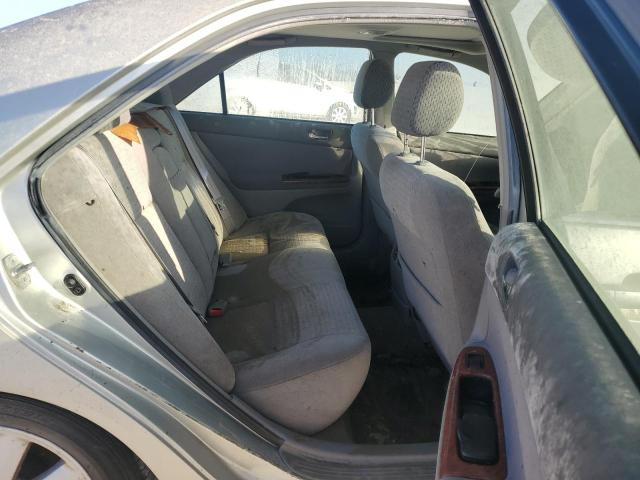 Photo 10 from auction – 2002 TOYOTA CAMRY LE with VIN JTDBE30K320113697