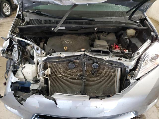 Photo 12 from auction – 2017 TOYOTA SIENNA LE with VIN 5TDJZ3DC6HS172185
