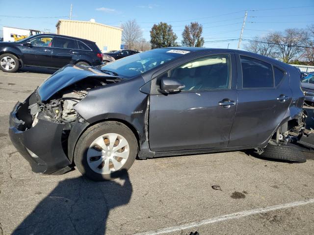 TOYOTA PRIUS C 2013 with VIN JTDKDTB34D1540439 - Photo from auction