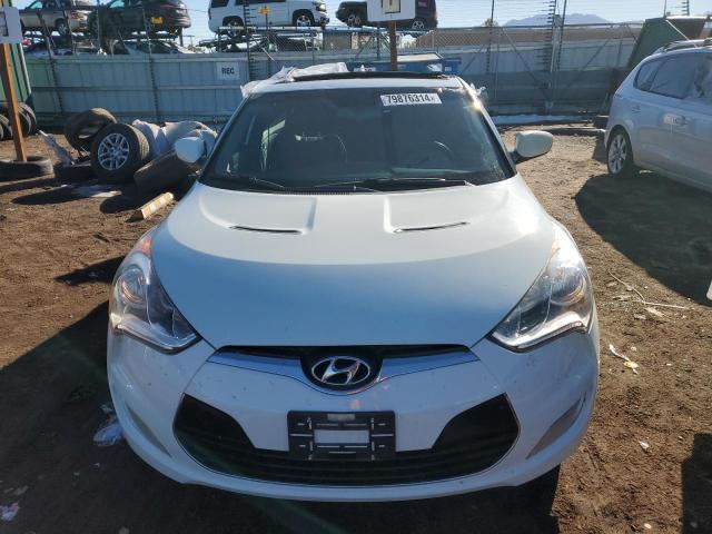 Photo 5 from auction – 2013 HYUNDAI VELOSTER with VIN KMHTC6AD9DU135593
