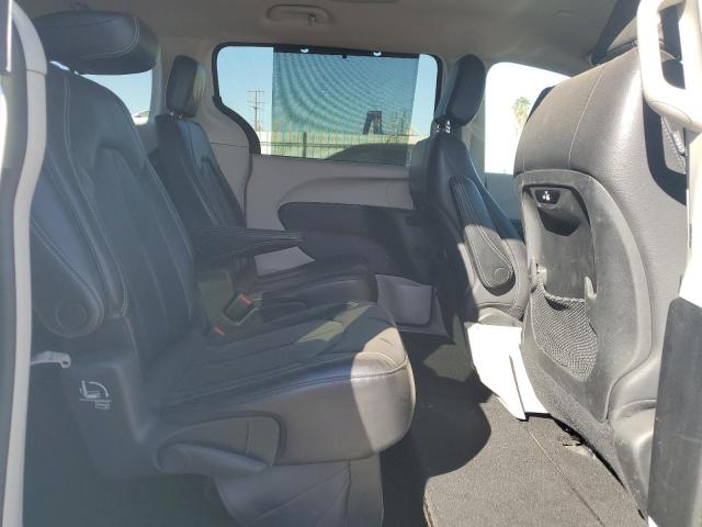 Photo 11 from auction – 2022 CHRYSLER PACIFICA T with VIN 2C4RC1BG7NR111575