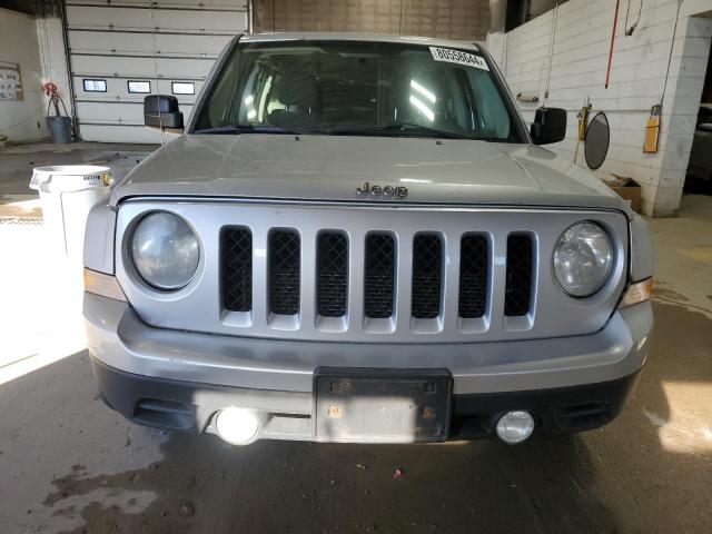 Photo 5 from auction – 2011 JEEP PATRIOT with VIN 1J4NF1GB0BD244173
