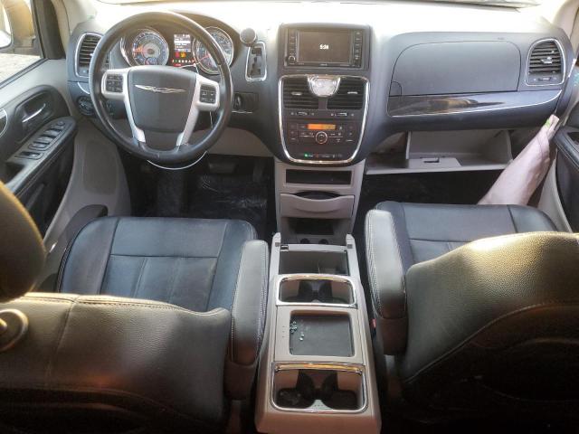 Photo 8 from auction – 2016 CHRYSLER TOWN & COU with VIN 2C4RC1BG7GR300942