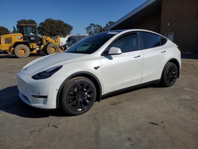 TESLA MODEL Y 2022 with VIN 7SAYGDEE6NF485041 - Photo from auction