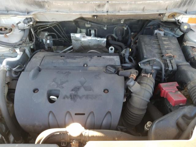 Photo 12 from auction – 2014 MITSUBISHI RVR SE with VIN 4A4AJ3AU5EE601413