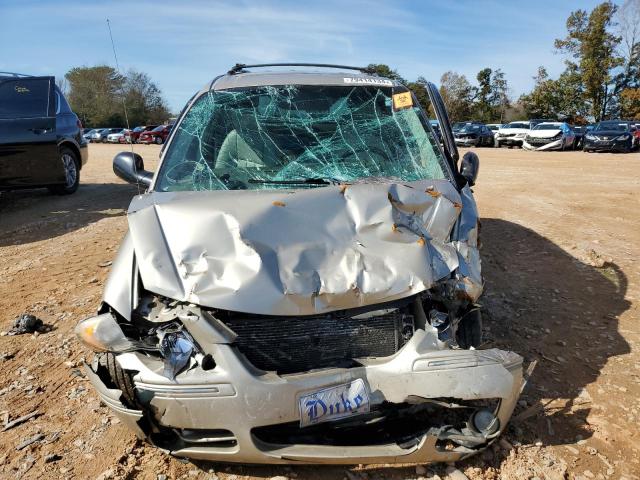 Photo 5 from auction – 2005 CHRYSLER TOWN & COU with VIN 2C4GP54L95R277206