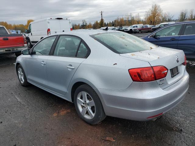 Photo 2 from auction – 2012 VOLKSWAGEN JETTA TDI with VIN 3VWLL7AJXCM426751