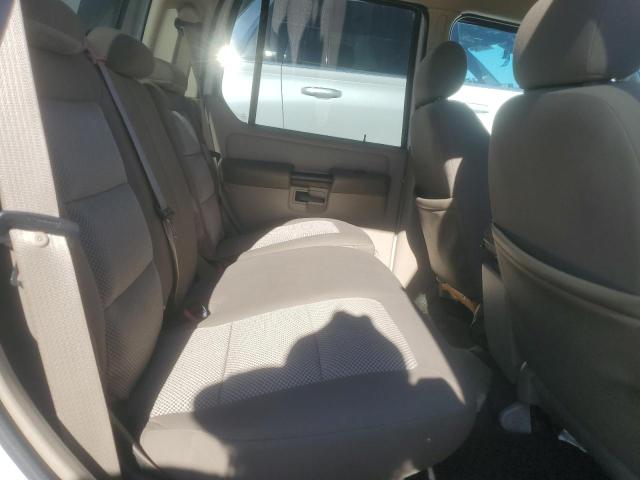 Photo 11 from auction – 2005 FORD EXPLORER S with VIN 1FMZU67K15UA13275