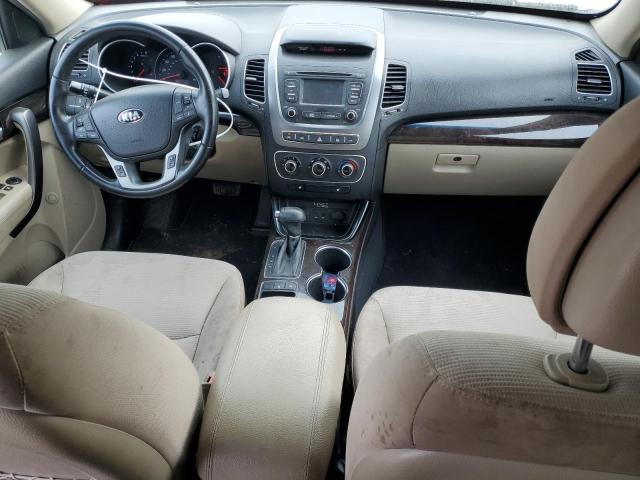 Photo 8 from auction – 2015 KIA SORENTO LX with VIN 5XYKTCA69FG600457