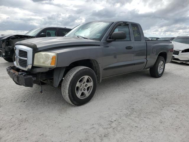 Photo 1 from auction – 2005 DODGE DAKOTA SLT with VIN 1D7HE42N35S126522