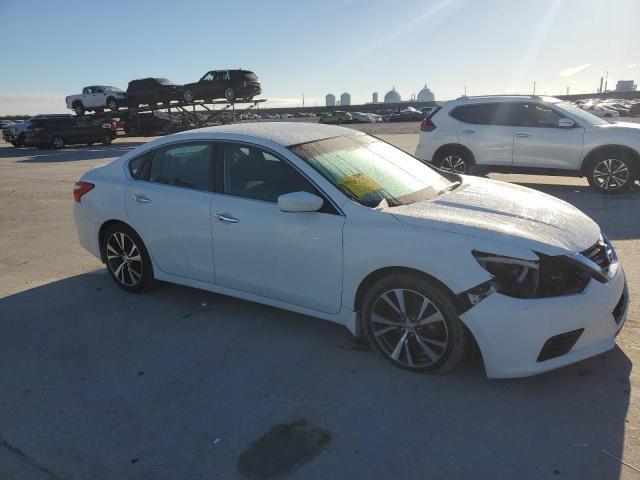 Photo 4 from auction – 2017 NISSAN ALTIMA 2.5 with VIN 1N4AL3AP1HN316522
