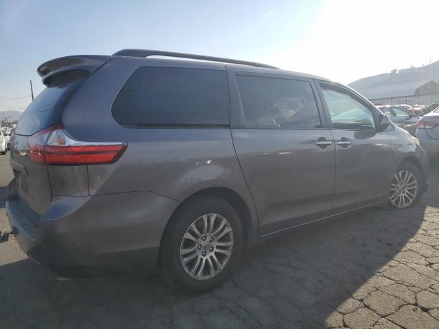 Photo 3 from auction – 2015 TOYOTA SIENNA XLE with VIN 5TDYK3DC2FS643040