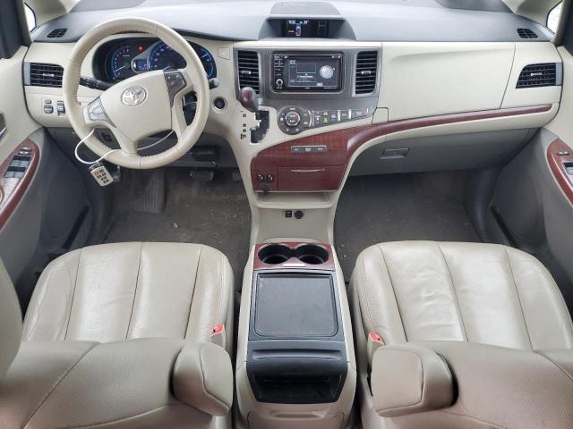 Photo 8 from auction – 2014 TOYOTA SIENNA XLE with VIN 5TDYK3DC7ES426467