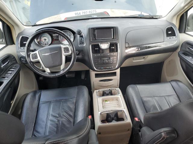 Photo 8 from auction – 2014 CHRYSLER TOWN & COU with VIN 2C4RC1BG6ER441952