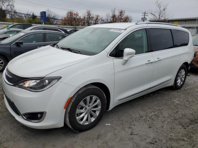 CHRYSLER PACIFICA T 2018 with VIN 2C4RC1BG1JR100873 - Photo from auction