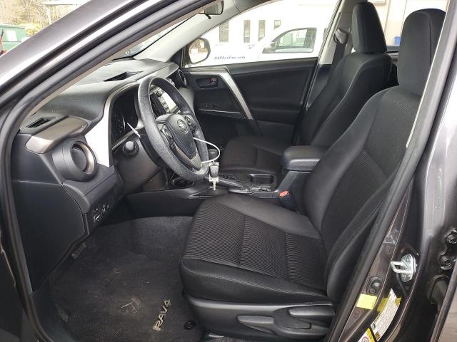 Photo 7 from auction – 2017 TOYOTA RAV4 LE with VIN JTMZFREV5HJ701878