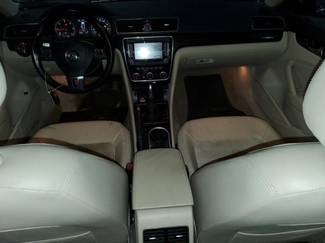 Photo 8 from auction – 2015 VOLKSWAGEN PASSAT SEL with VIN 1VWCV7A36FC048655