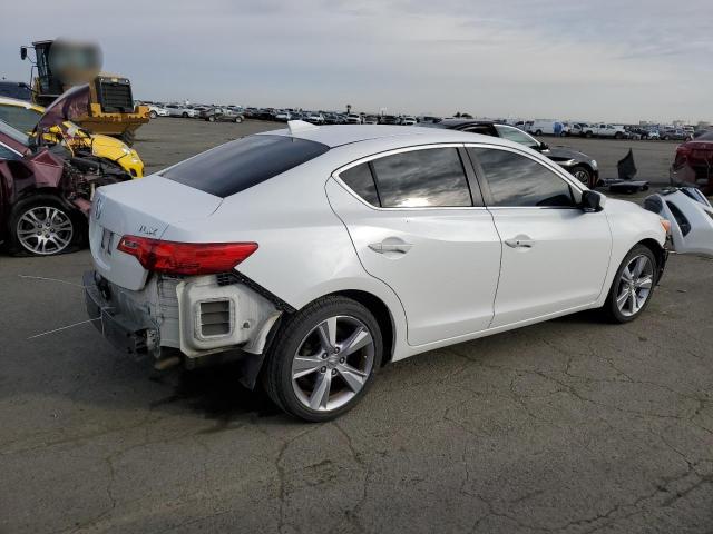 Photo 3 from auction – 2013 ACURA ILX 20 TEC with VIN 19VDE1F71DE003573