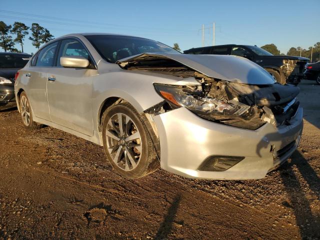 Photo 4 from auction – 2017 NISSAN ALTIMA 2.5 with VIN 1N4AL3AP4HC266470