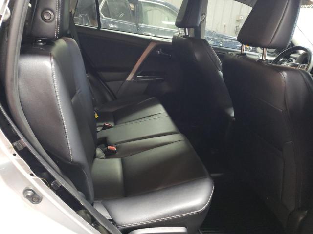 Photo 10 from auction – 2017 TOYOTA RAV4 LIMIT with VIN 2T3DFREV7HW591265