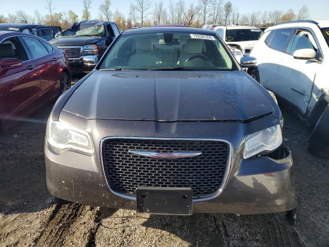 Photo 5 from auction – 2018 CHRYSLER 300 LIMITE with VIN 2C3CCAEG2JH167865