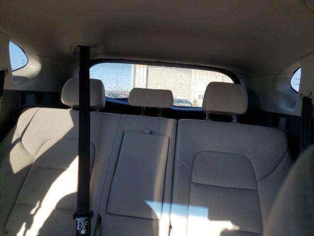 Photo 10 from auction – 2018 HYUNDAI TUCSON SE with VIN KM8J2CA43JU659620
