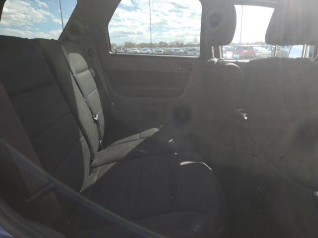 Photo 11 from auction – 2009 FORD ESCAPE XLT with VIN 1FMCU03709KB62945