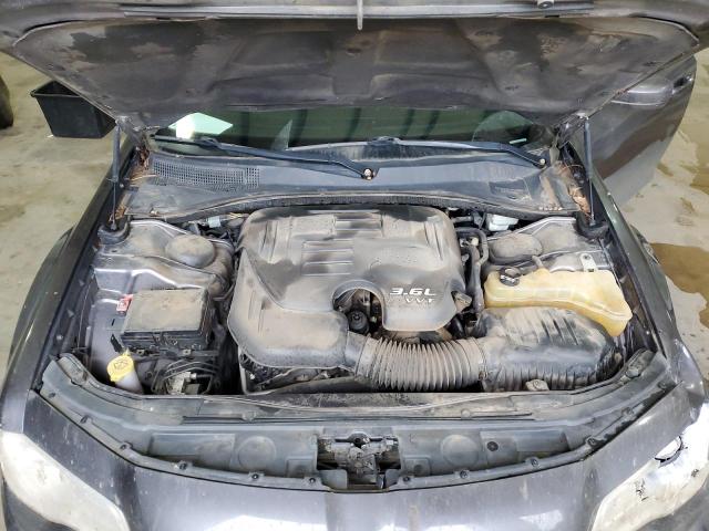 Photo 11 from auction – 2015 CHRYSLER 300 LIMITE with VIN 2C3CCAAG7FH791819