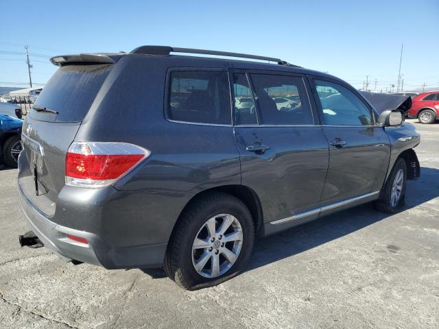 Photo 3 from auction – 2011 TOYOTA HIGHLANDER with VIN 5TDZA3EH8BS015110