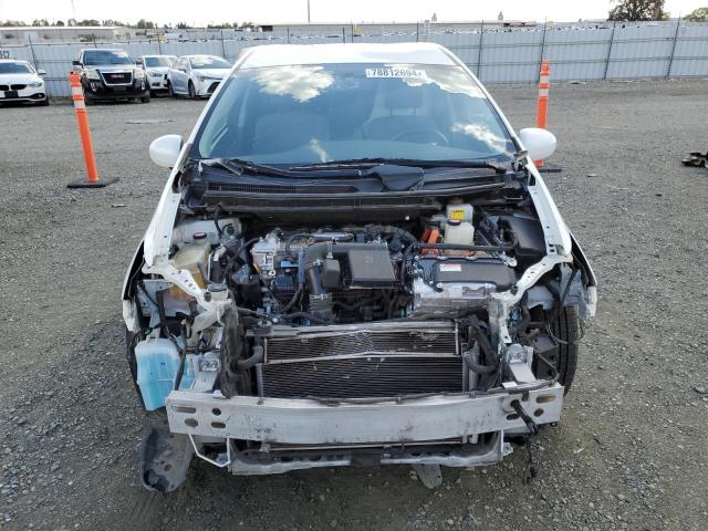 Photo 5 from auction – 2015 TOYOTA PRIUS with VIN JTDKN3DUXF1926577