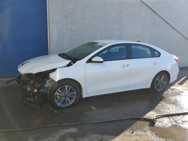 KIA FORTE FE 2022 with VIN 3KPF24AD5NE487997 - Photo from auction