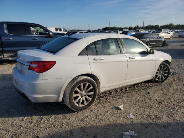 Photo 3 from auction – 2011 CHRYSLER 200 TOURIN with VIN 1C3BC1FG3BN584270