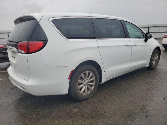 Photo 3 from auction – 2017 CHRYSLER PACIFICA T with VIN 2C4RC1DG6HR518689