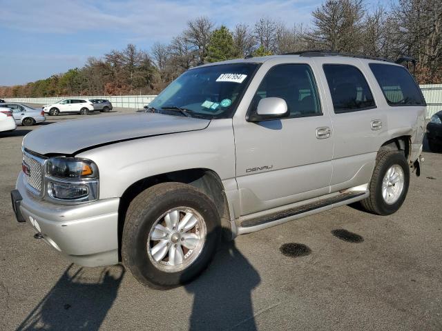 GMC YUKON DENA 2004 with VIN 1GKEK63U84J285861 - Photo from auction