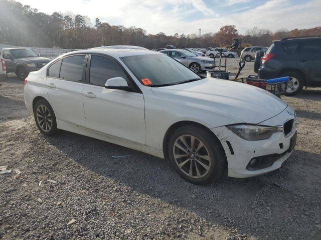 Photo 4 from auction – 2016 BMW 320 XI with VIN WBA8E5G53GNT41180