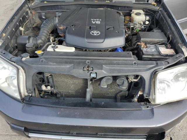 Photo 12 from auction – 2003 TOYOTA 4RUNNER SR with VIN JTEBU14RX30014502