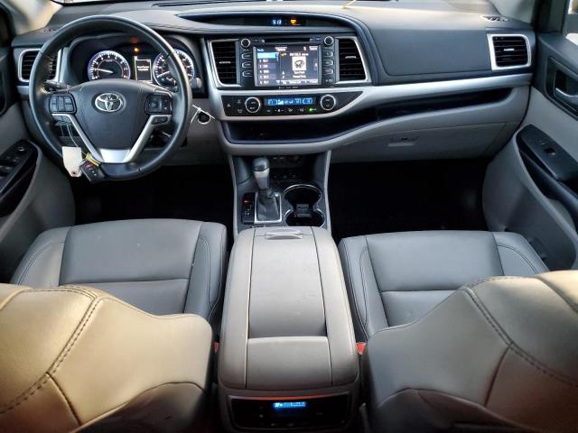 Photo 8 from auction – 2019 TOYOTA HIGHLANDER with VIN 5TDJZRFH3KS717875