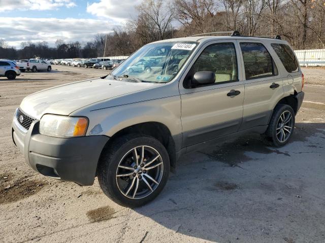 FORD ESCAPE 2003 with VIN 1FMYU93173KC58035 - Photo from auction