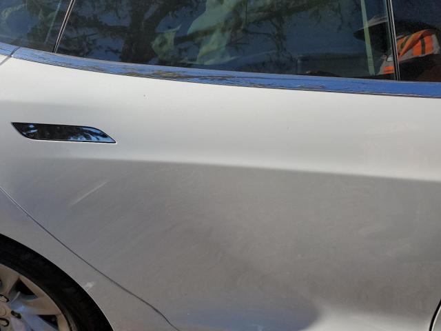 Photo 10 from auction – 2016 TESLA MODEL S with VIN 5YJSA1E28GF169944