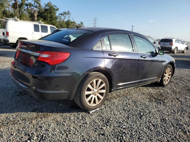 Photo 3 from auction – 2012 CHRYSLER 200 TOURIN with VIN 1C3CCBBB6CN236663