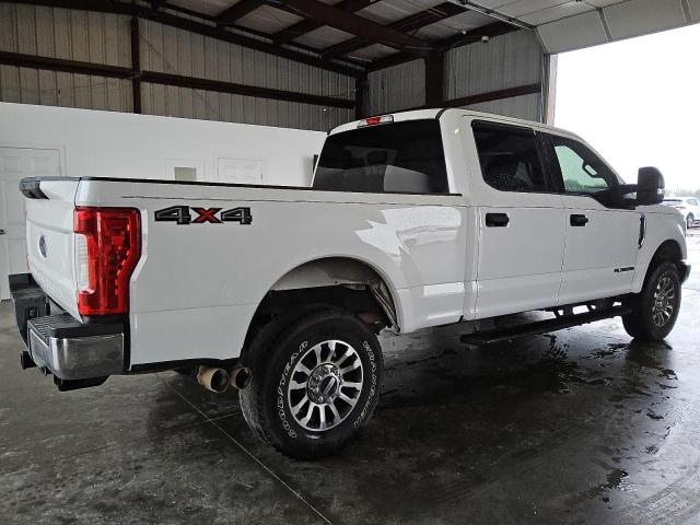 Photo 3 from auction – 2019 FORD F250 SUPER with VIN 1FT7W2BTXKEE55962